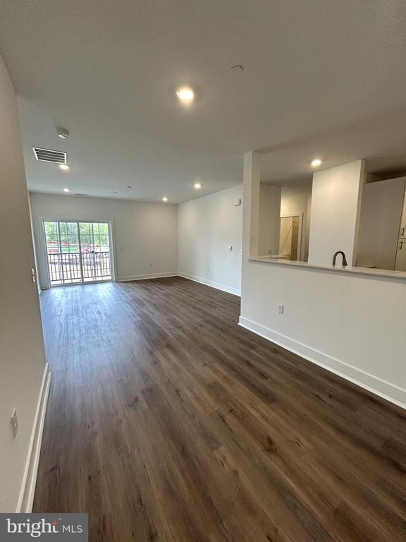 Building Photo - 2203 Prince Hall Dr