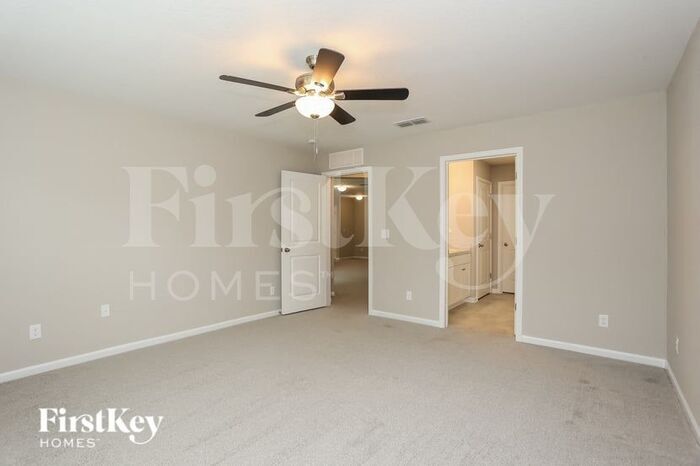 Building Photo - 11634 Dunns Crossing Dr