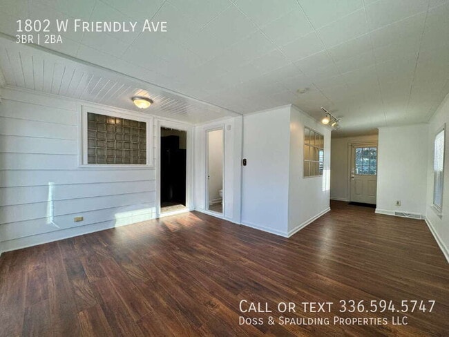 Building Photo - 1802 W Friendly Ave