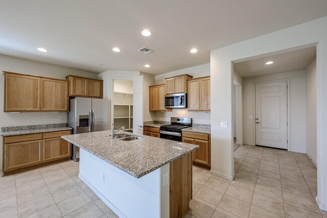 Building Photo - 31949 N 134th Dr