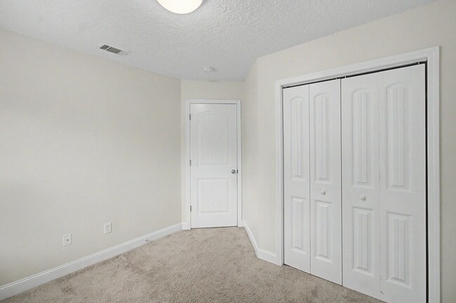 Building Photo - 1223 Cypress Fall Cir