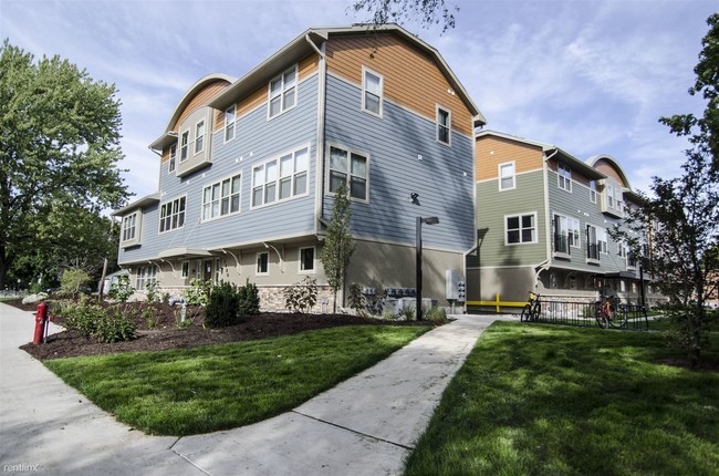 Building Photo - 1122 Beech St