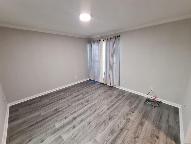 Building Photo - 1613 Cobblestone Ct