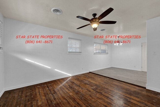 Building Photo - Beautiful 3 bed across from school