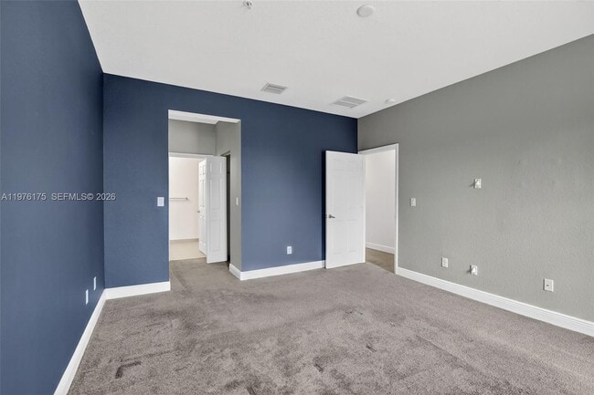 Building Photo - 1036 SW 147th Ave