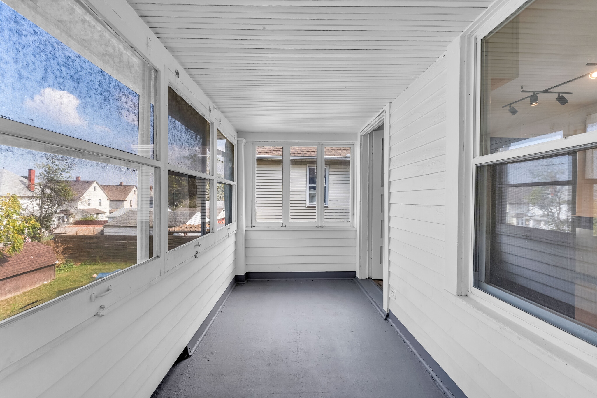 Building Photo - 3706 Spokane Ave