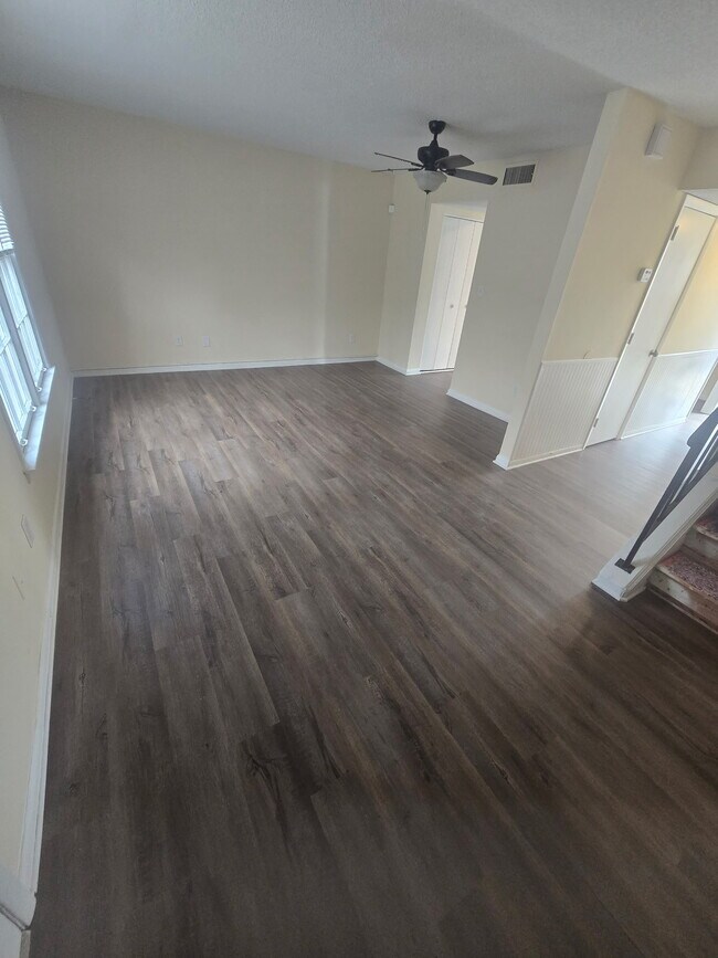 Building Photo - 2080 Kings Gate Cir SW