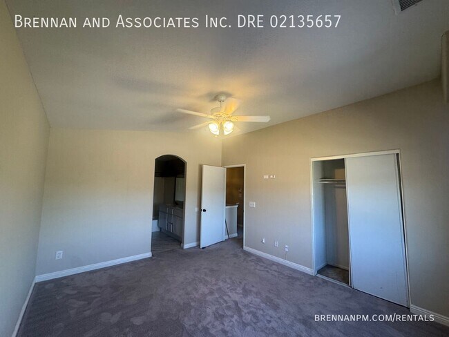 Building Photo - 1165 Latigo Cove