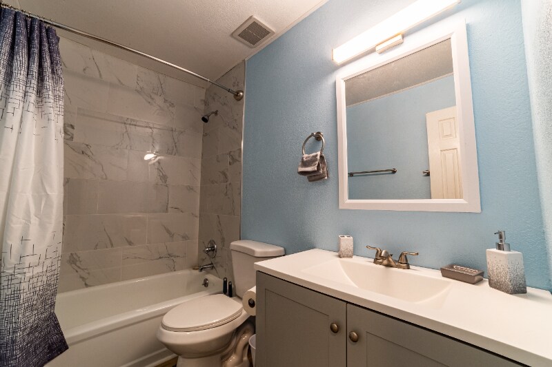 Building Photo - 3214 Teardrop Cir
