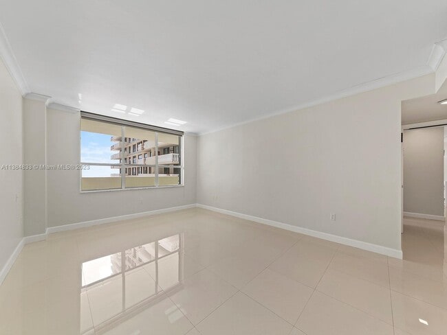 Building Photo - 9801 Collins Ave