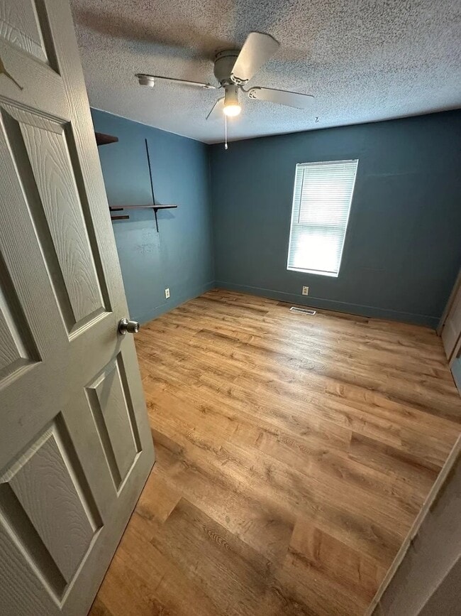 Building Photo - 5942 IL-162