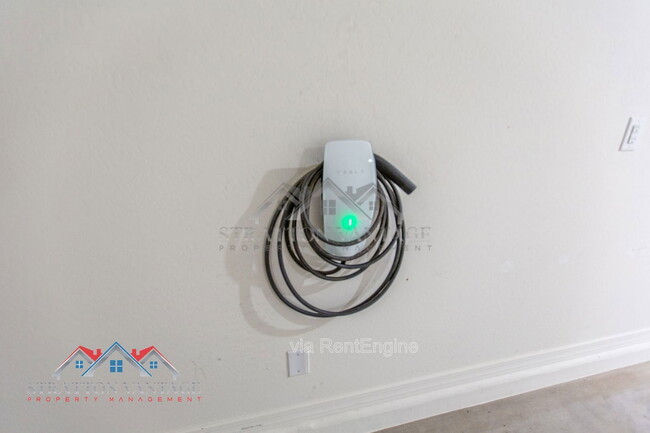 Building Photo - 5954 E Demeter Dr