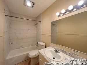 Building Photo - 311 E San Antonio Ave