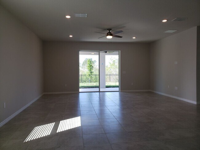 Building Photo - Spacious 3-Bedroom Home for Rent in Gated Cagan Crossings Community!