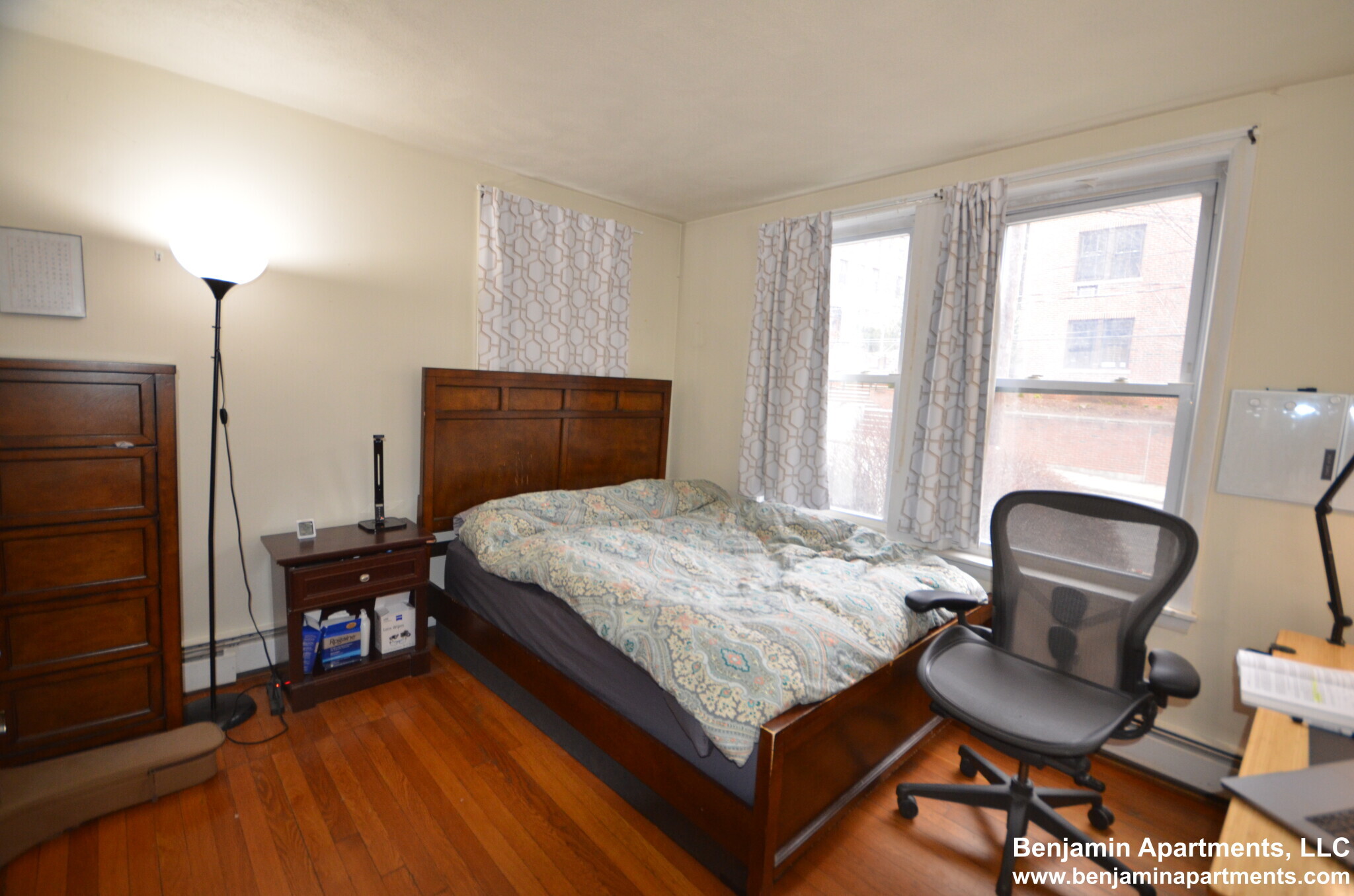 Building Photo - 316 Tappan St