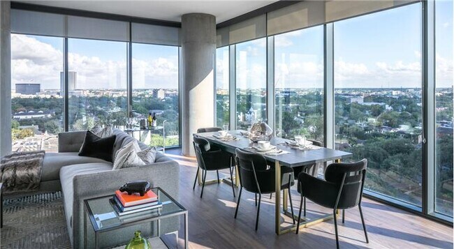 Building Photo - 3410 Yoakum Blvd