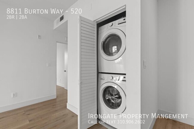 Building Photo - 8811 Burton Way
