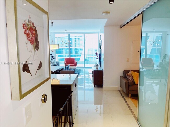 Building Photo - 900 Biscayne Blvd