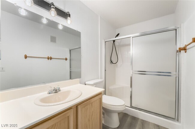 Building Photo - 3059 Key Largo Dr