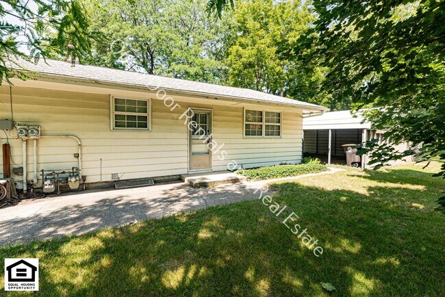 Building Photo - 5121 Ardmore Ave