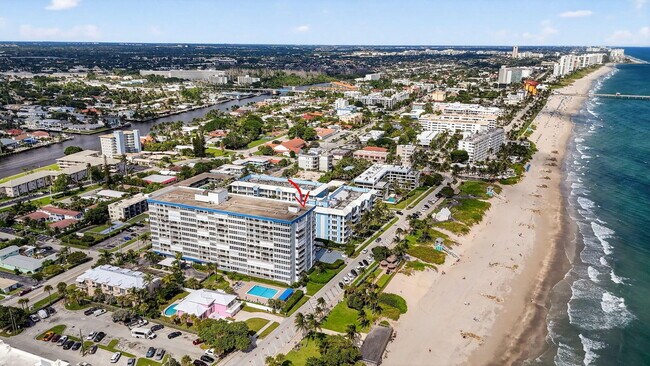 Building Photo - 800 SE 20th Ave