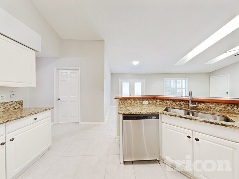 Building Photo - 5199 Derby Forest Ln