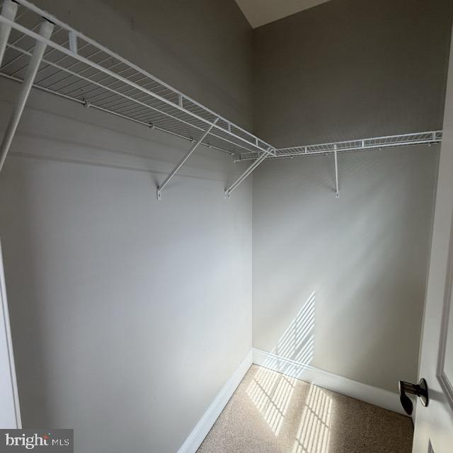 Building Photo - 35 Meridian Ln