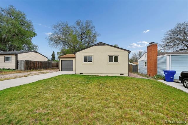 Building Photo - 309 Redwood Dr