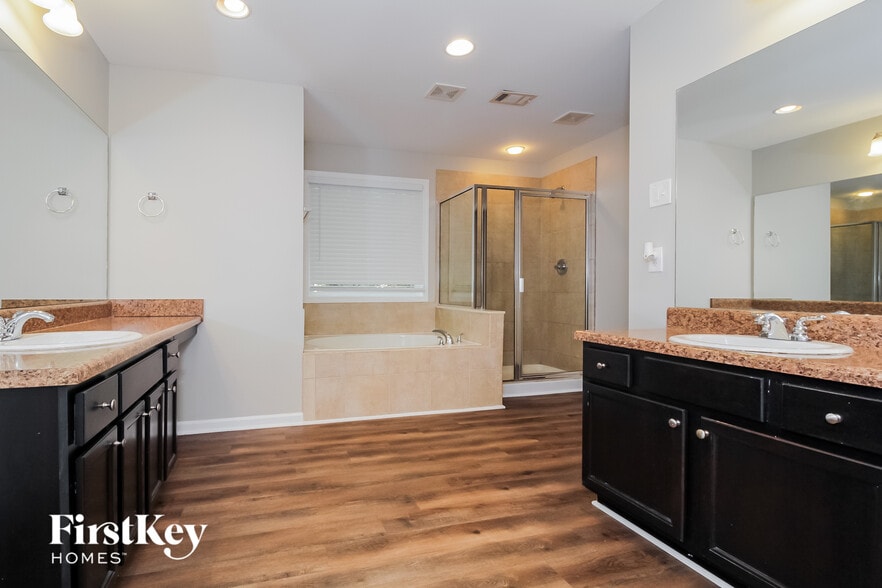 Building Photo - 54 Dublin Way