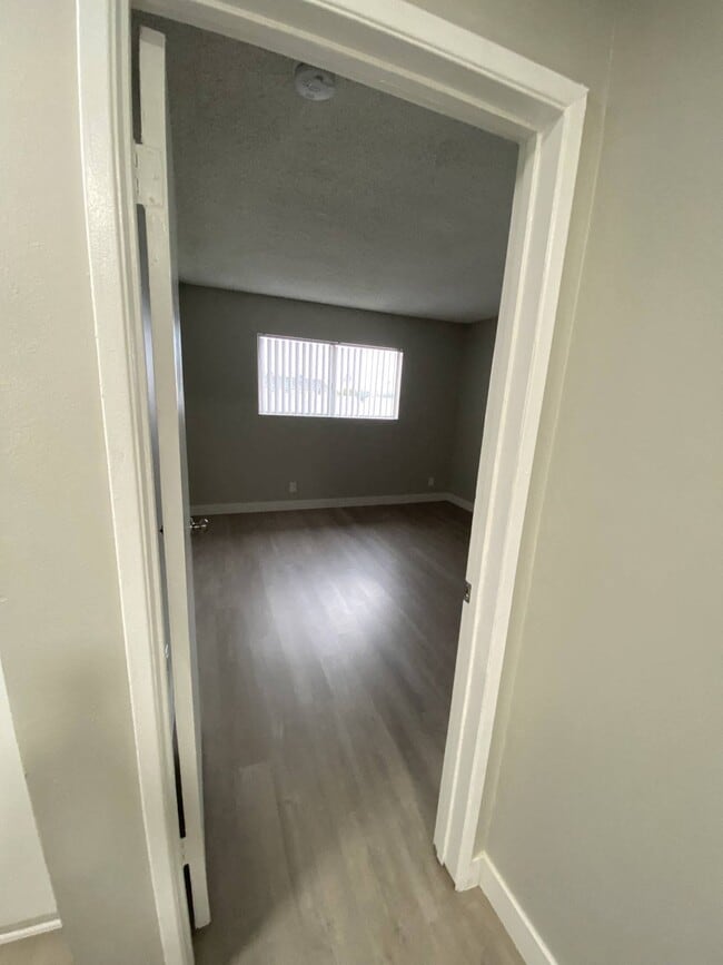 Floorplan - 925 N. Inglewood Ave.