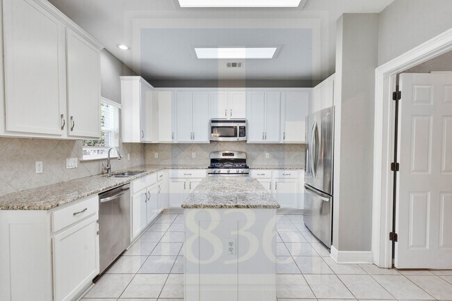 Building Photo - 11508 Staked Plains Dr