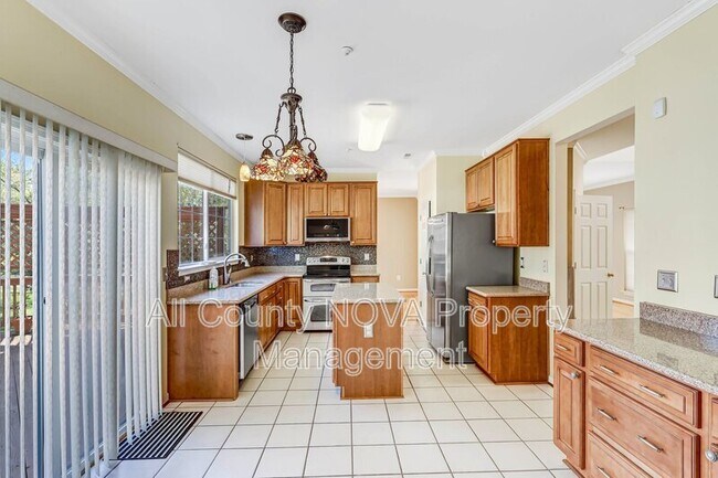 Building Photo - 8308 Deerstill Way