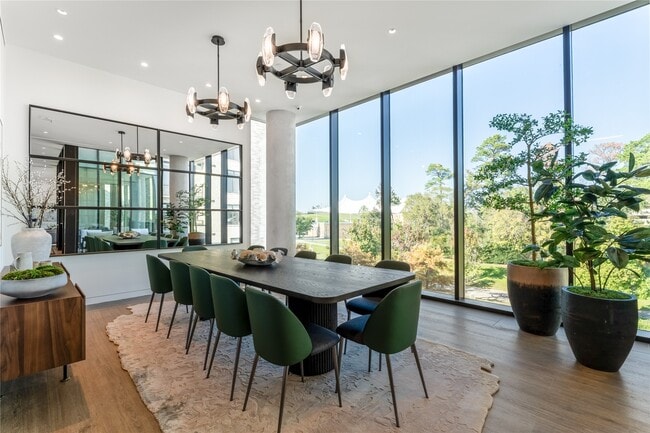 Building Photo - 1 Riva Row