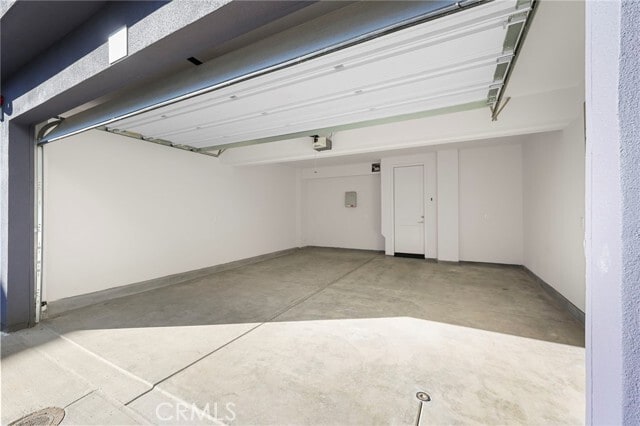 Building Photo - 19011 Main St