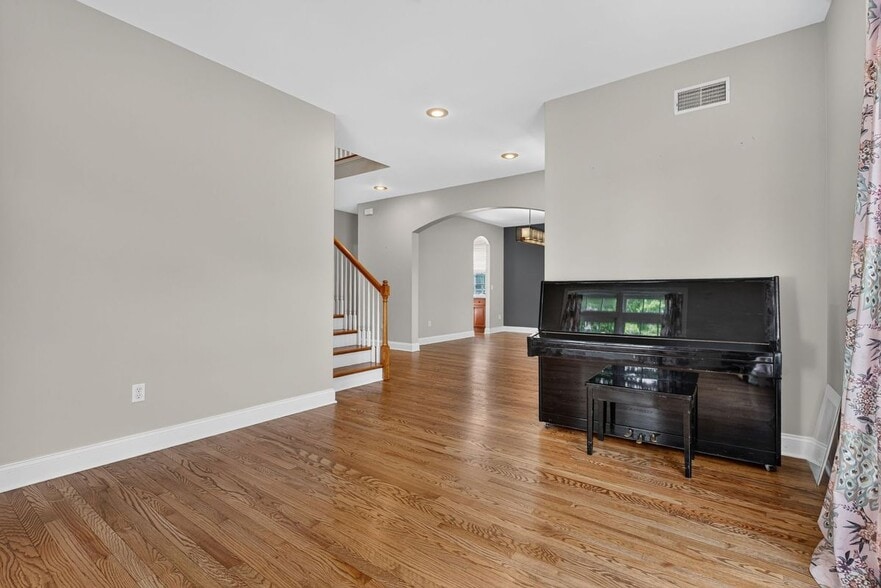 Building Photo - 1417 Hammock Way