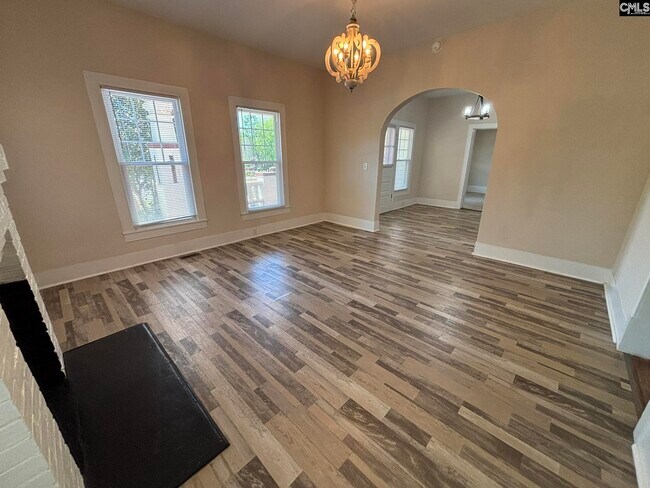 Building Photo - 161 Columbia Ave