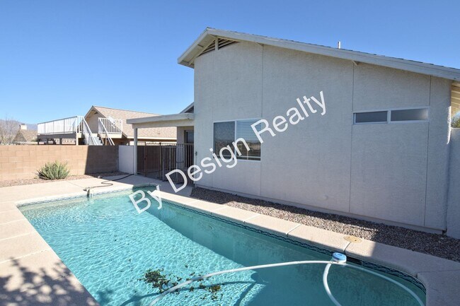 Building Photo - West Side - Rancho De Colinas- 3 Bed 2 Bath with Private Pool - Hillside & Mountain Views