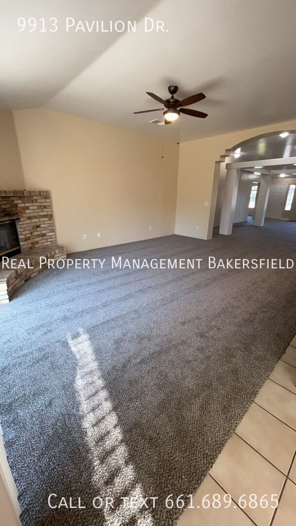 Building Photo - 9913 Pavilion Dr