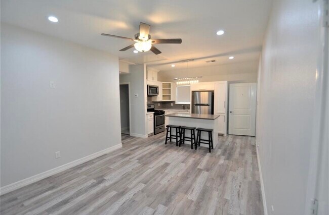Kitchen/Living - 3367 Ozark St