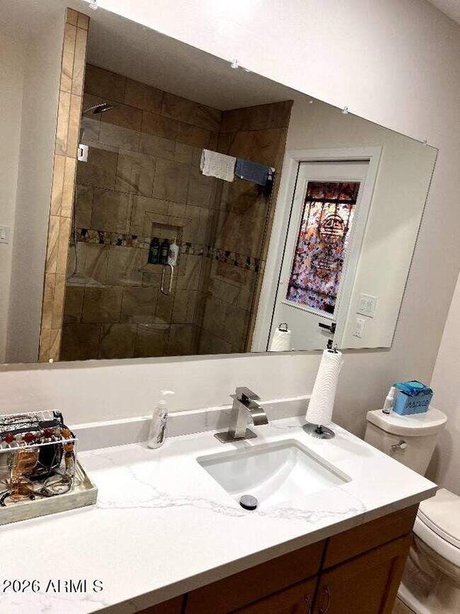 Building Photo - 1813 W Mandalay Ln