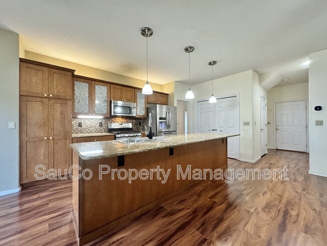 Building Photo - 351 SE 58th Ct