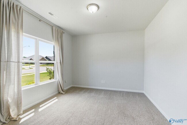Building Photo - 135 Varina Dr