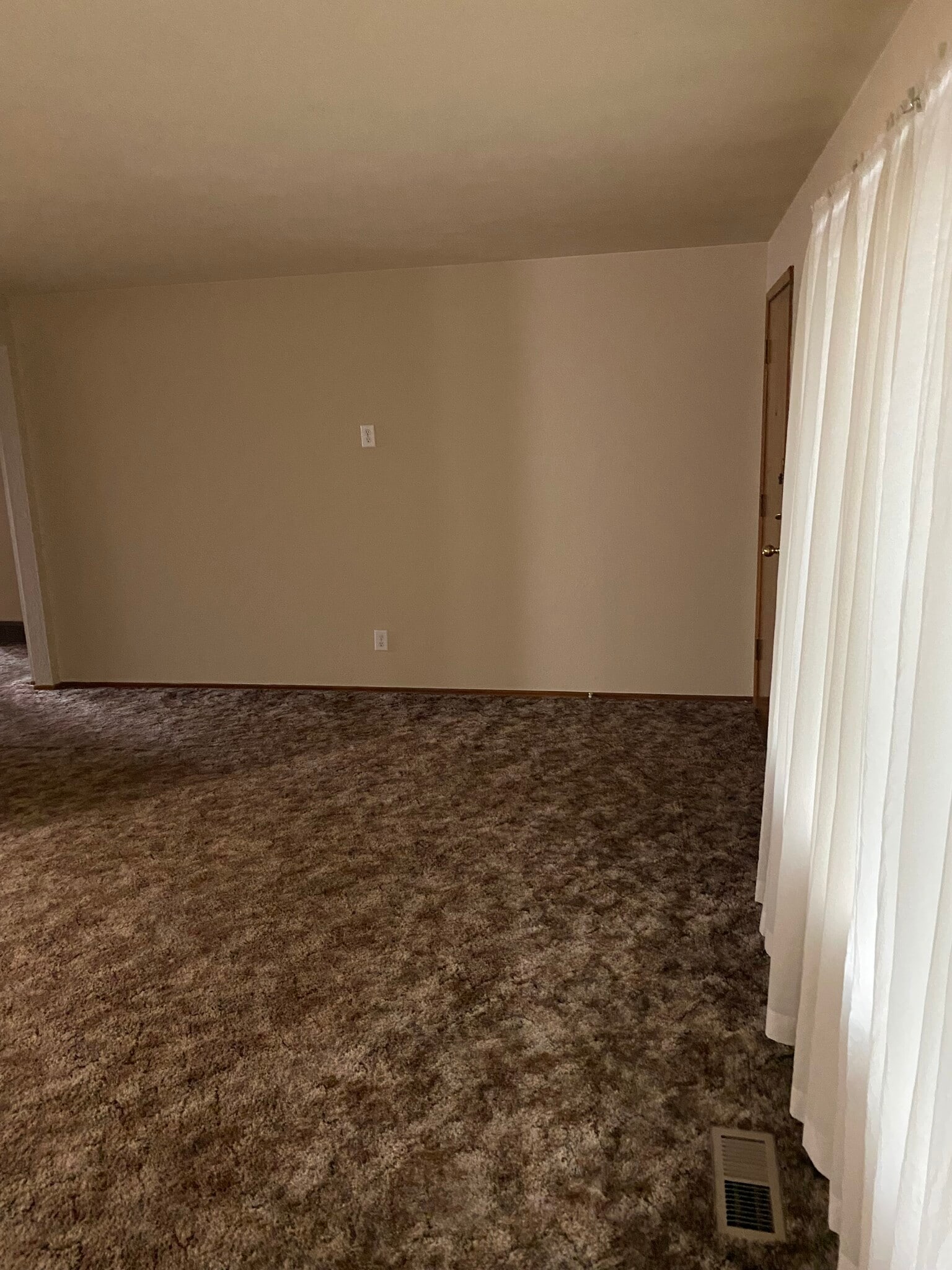 Building Photo - 238 S 70th St