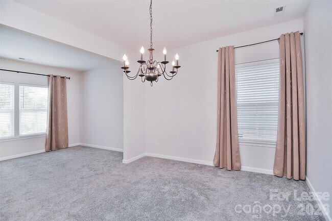 Building Photo - 5115 Chapel Chase Lane