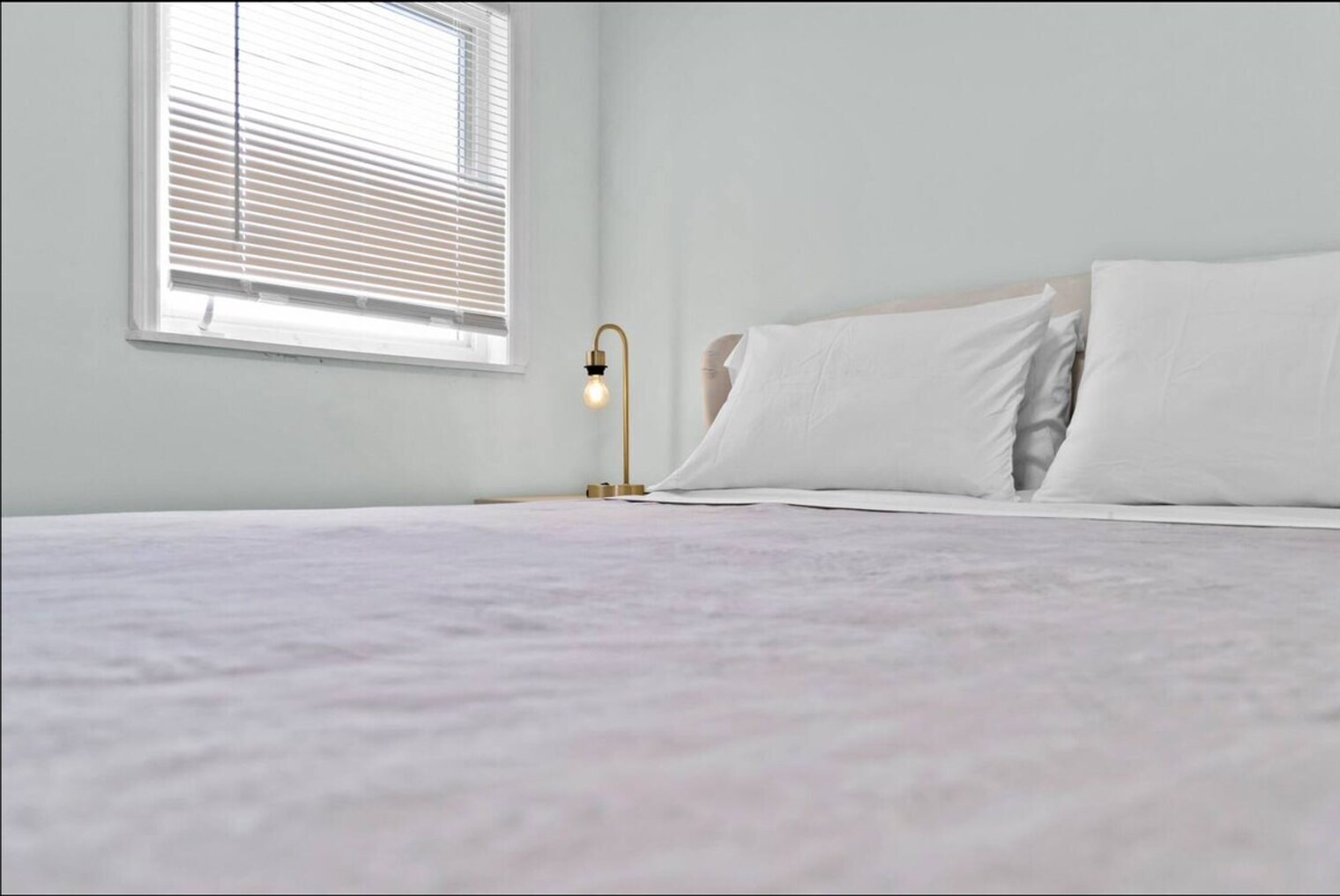 Building Photo - 1023 NW 23rd Ave