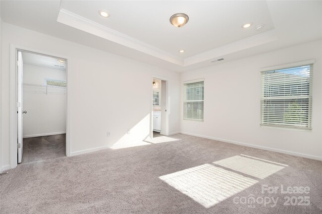 Building Photo - 3220 Lilac Grove Dr