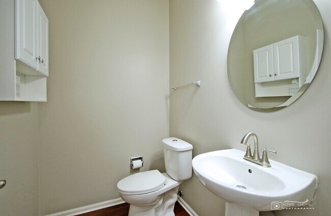Building Photo - 3152 Falling Waters Ln