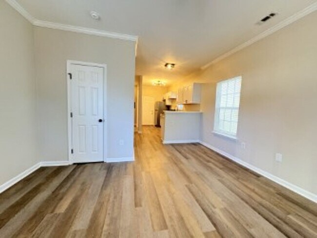 Building Photo - Washington Bourgh