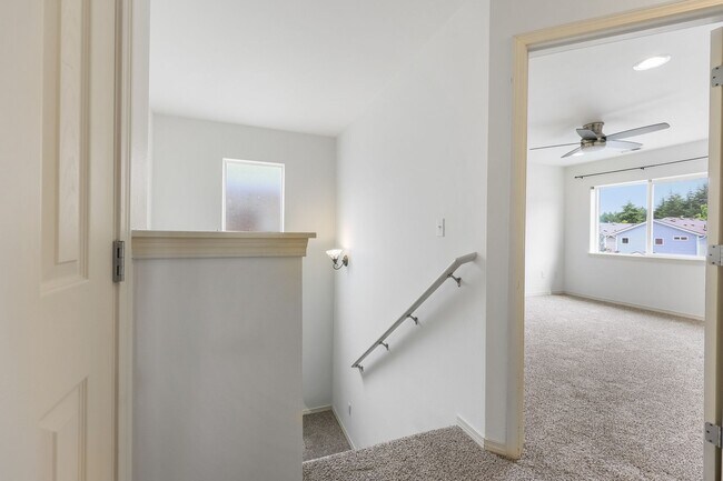Building Photo - MOVE IN READY NOW! Corner lot, across from park, main floor master and easy I-5, JBLM commute!