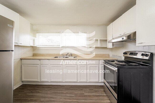 Building Photo - 1014 Arbor Dr